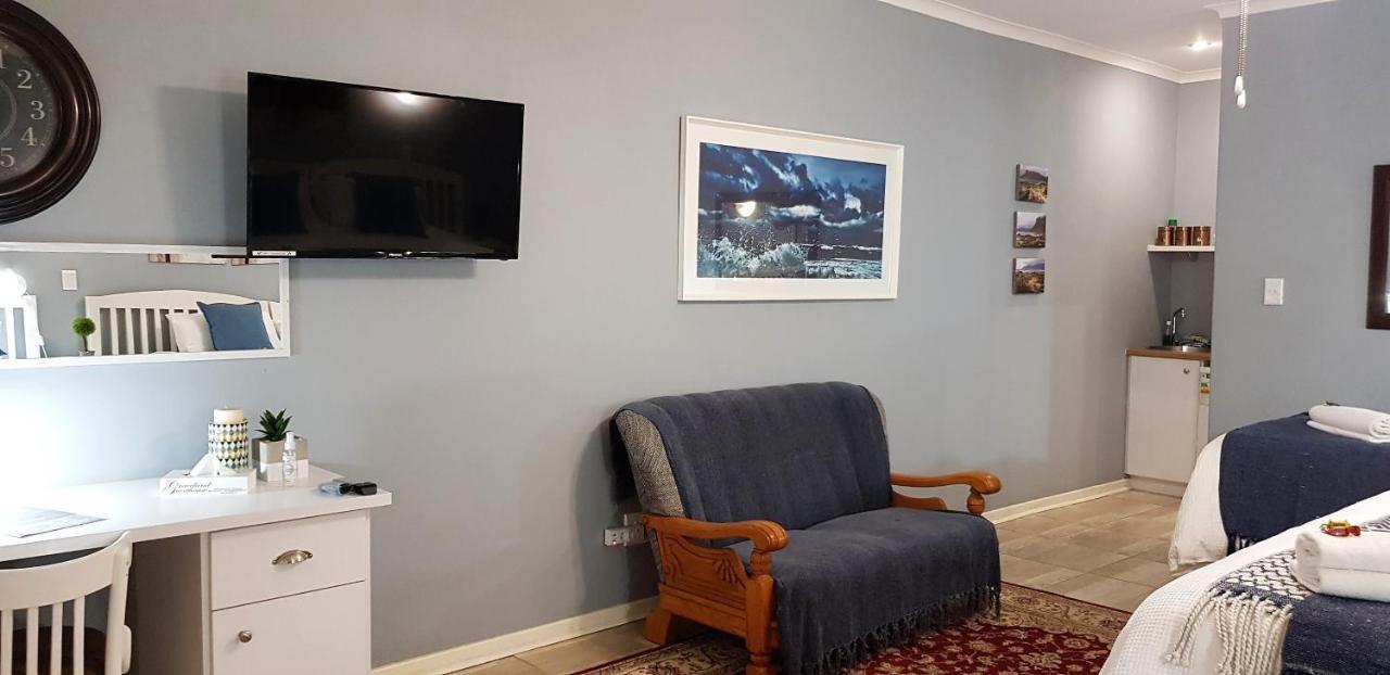פוצ'פסטרום Graceland Guesthouse מראה חיצוני תמונה