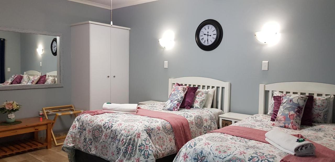 פוצ'פסטרום Graceland Guesthouse מראה חיצוני תמונה