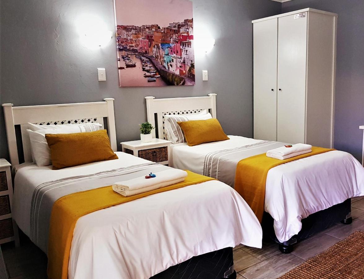 פוצ'פסטרום Graceland Guesthouse מראה חיצוני תמונה