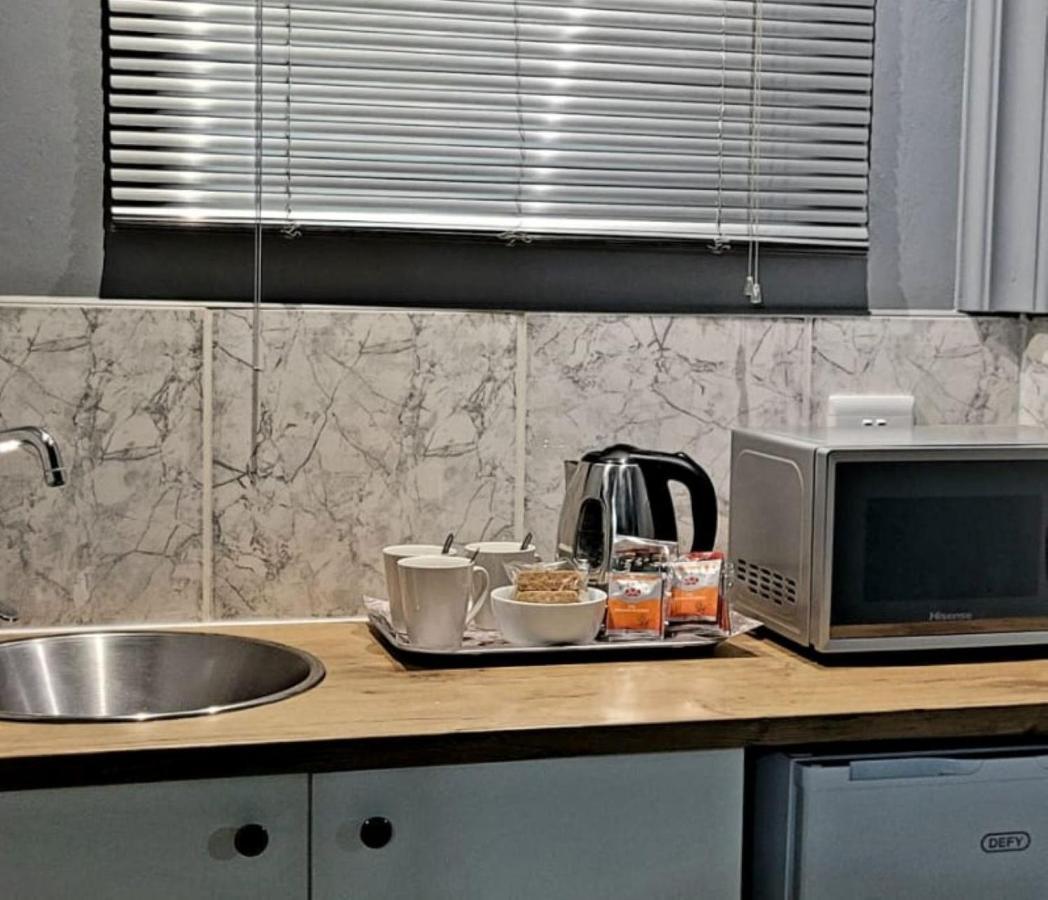 פוצ'פסטרום Graceland Guesthouse מראה חיצוני תמונה